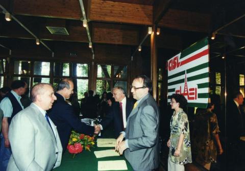 img266.jpg