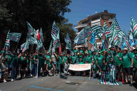 CISL-Manifestazione E-distribuzione - 091.jpg